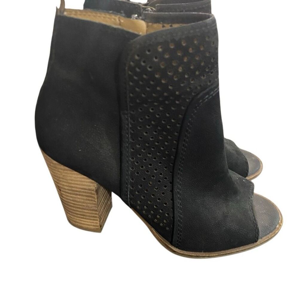 Lucky Brand Lakmeh black heeled boots open toe size 9M